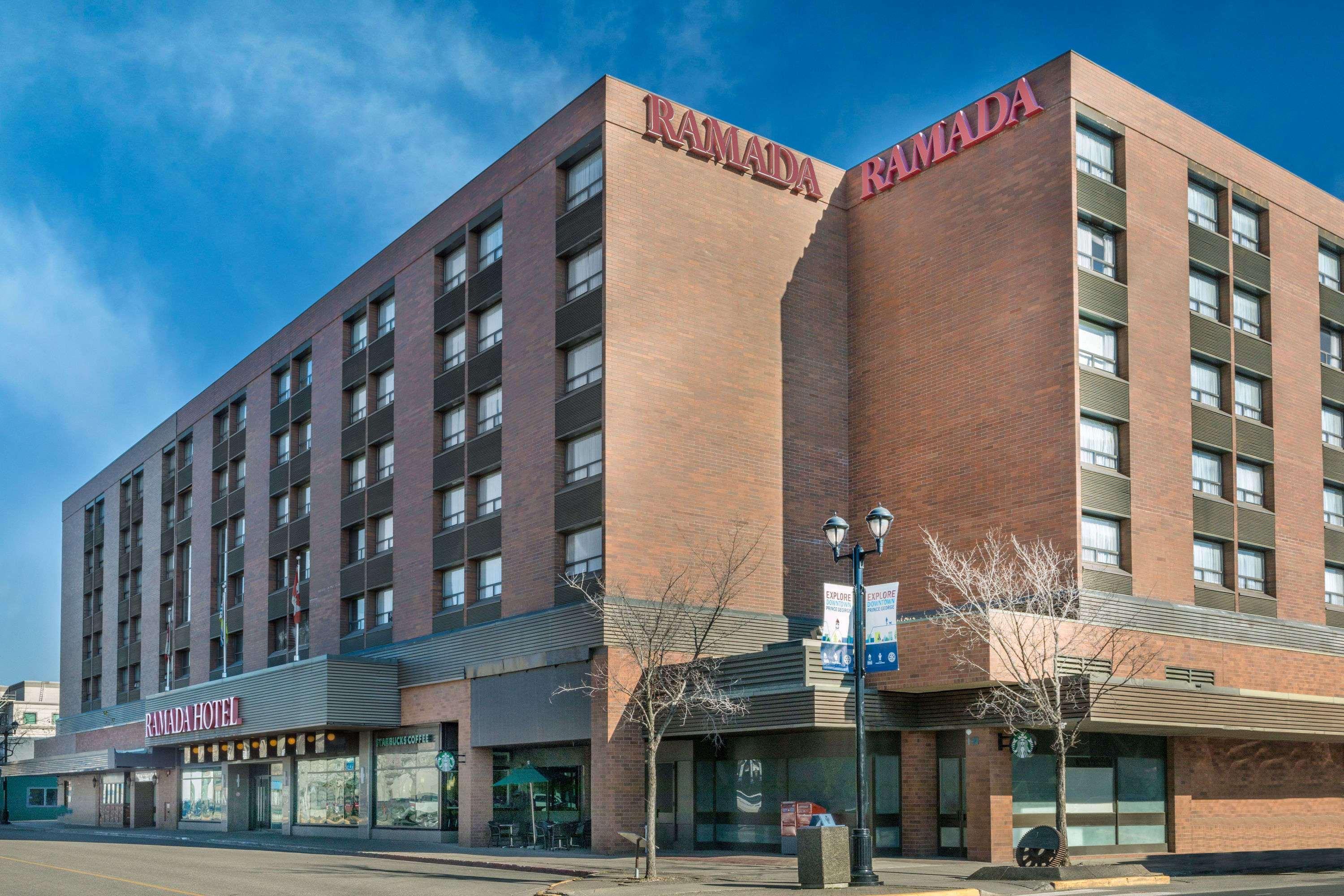 Ramada Plaza By Wyndham Prince George Exterior foto